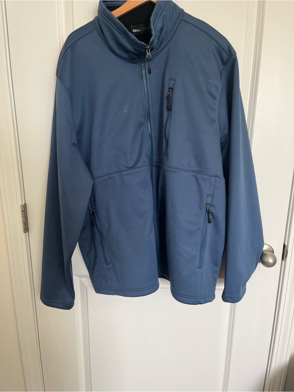 Swiss Tech Men's Dusty Blue Performance Softshell Jacket